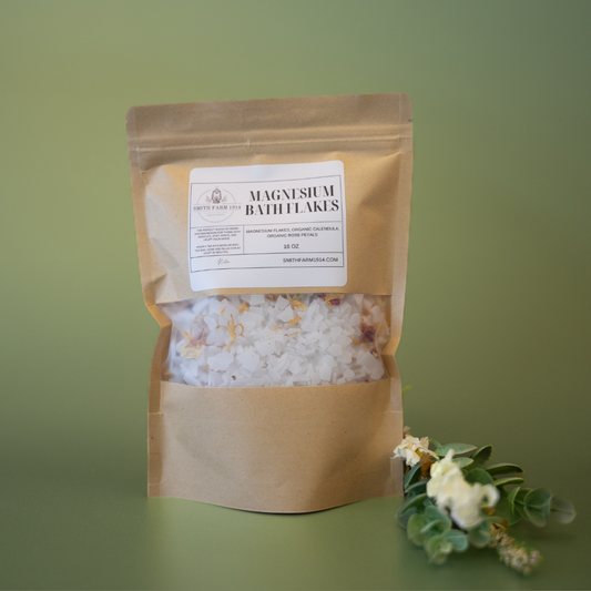 Bag of magnesium bath flakes with a label on a green background